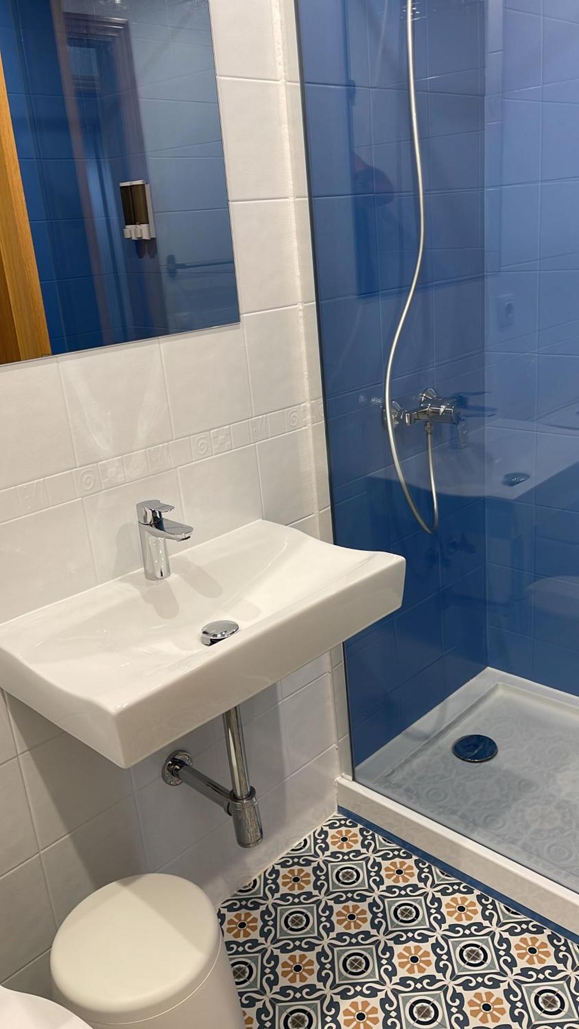 Habitación Triple con baño compartido